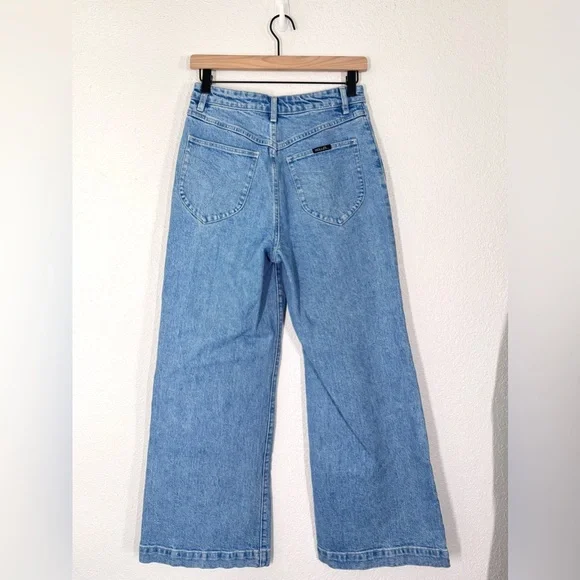 ROLLA’S Sailor Patch Pocket Wide Leg Jean in Lily Blue Light Wash Size 28 - Picture 5 of 10